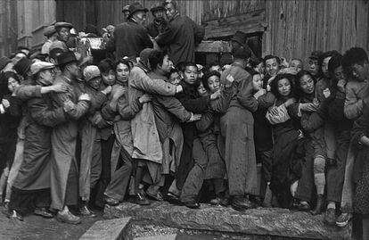 Henri Cartier-Bresson | «La quimera del oro» (Shangái, 1948)